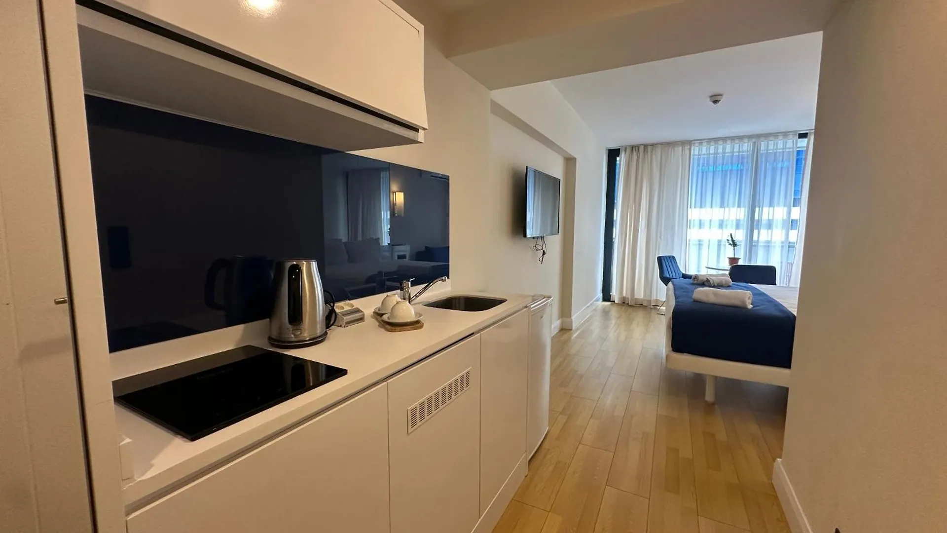 Orbi City Amazing Apartments Batumi 0*,